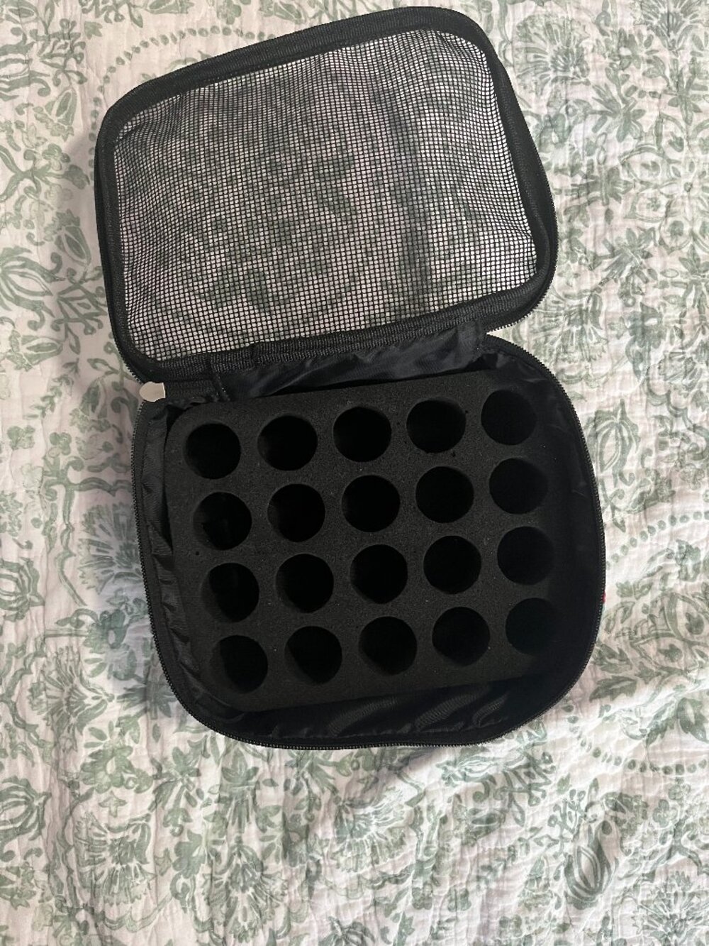 Nail Polish Case by Roo Beauty- Owl Design